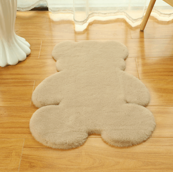 Cute Bear Shaped Irregular Shaped Super Soft Faux Rabbit Fur Area Rugs Shaggy Plush Bedside Rugs For The Bedroom Living Room Hall